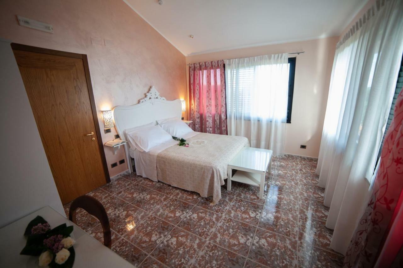 Relais D 'Itria Bed & Breakfast Grottaglie Luaran gambar